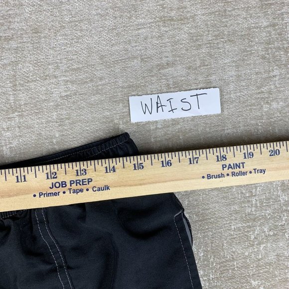 Canari Cycling Shorts Mens Size Large Padded Stash Pocket Gym - Picture 15 of 16